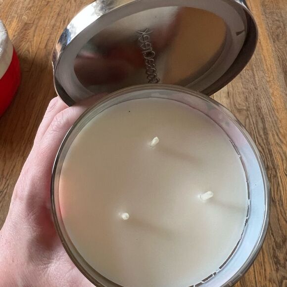 Goose Creek Scarlet Apple 3 Wick Candle - Picture 3 of 6